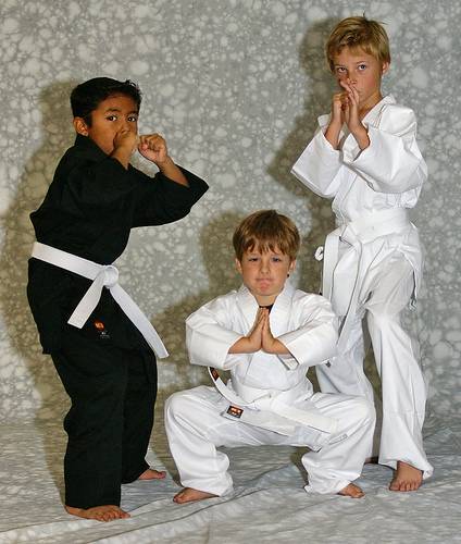 KI - Light Weight 6.75 oz. Poly-Cotton Karate Uniform (white karate gi)